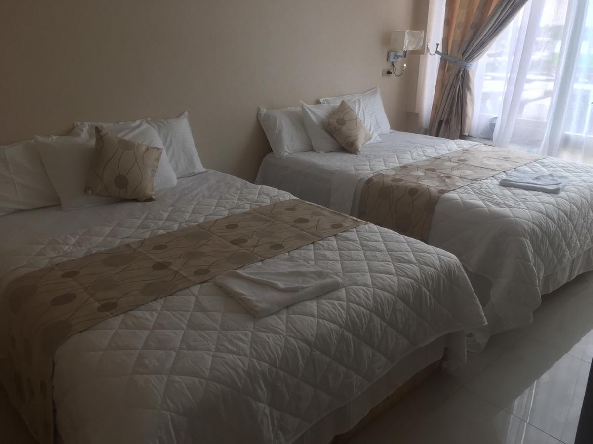 Golden Tree Hotel Belize City Buitenkant foto